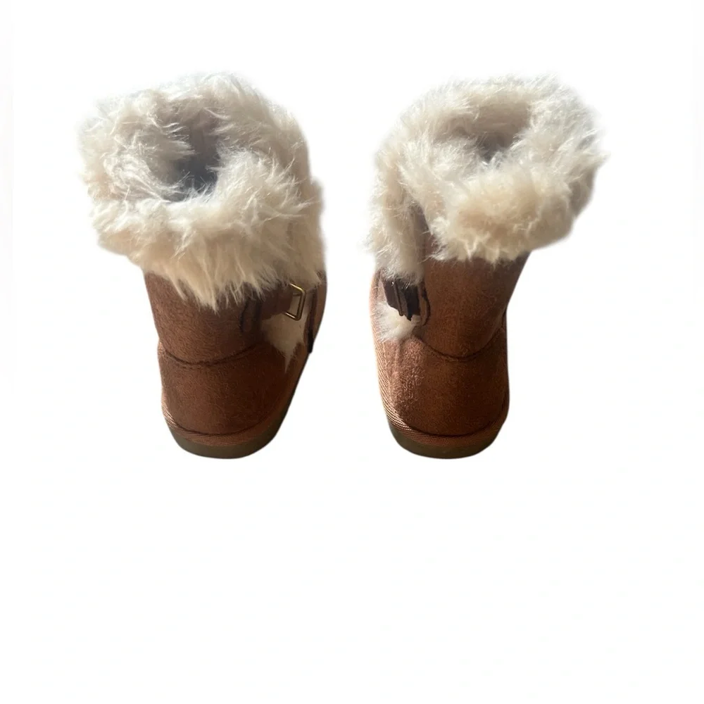 Children’s Place Toddler Girl’s Faux Fur Chalet Boots | 6 NWOT